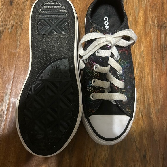 Converse All Stars Multicolored Sparkly Butterfly Printed Youth Size 12 Shoes - Picture 4 of 7